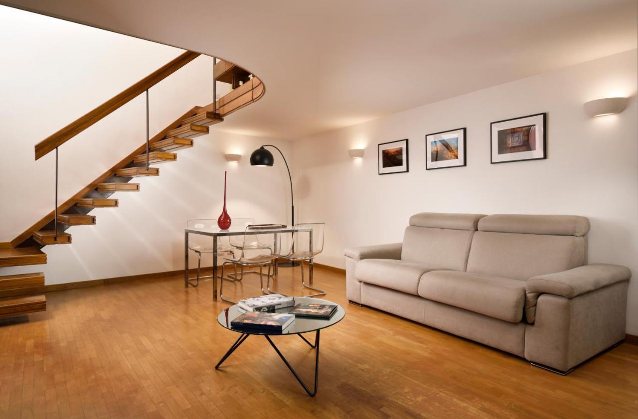 ローマNavona 80 Loftアパートメント エクステリア 写真